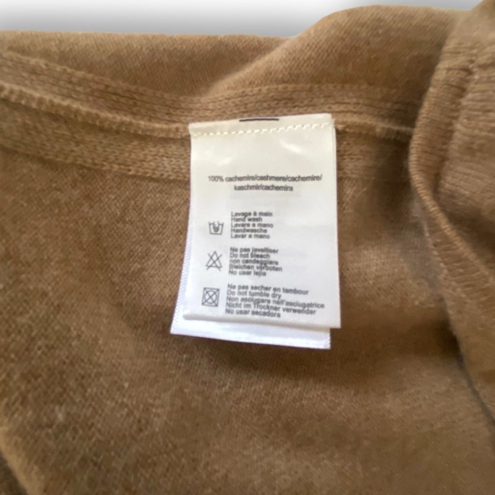 100% Cashmere Poncho Sweater, Camel, Not Shy, Lightweight Sz S/M, NWOT - Picture 4 of 5